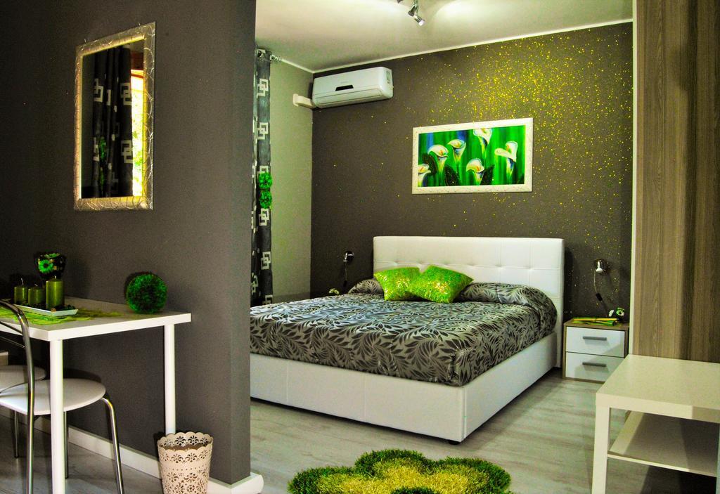 Etna En Vie Bed & Breakfast Дзаферана Етнеа Стая снимка